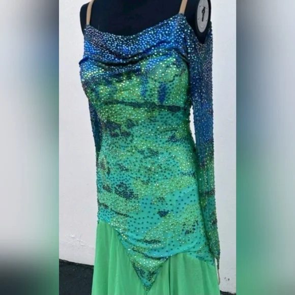 CHRISANNE All The Glam ✨️Smooth Ballroom Dress